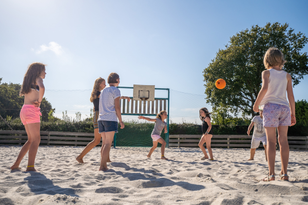 Terrain multisports Les Brillas