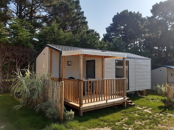 Hébergement gamme authentique camping les brillas